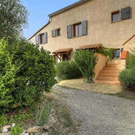 A Casa Aperta Bed & Breakfast 3*
