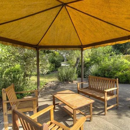 A Casa Aperta Bed & Breakfast 3*